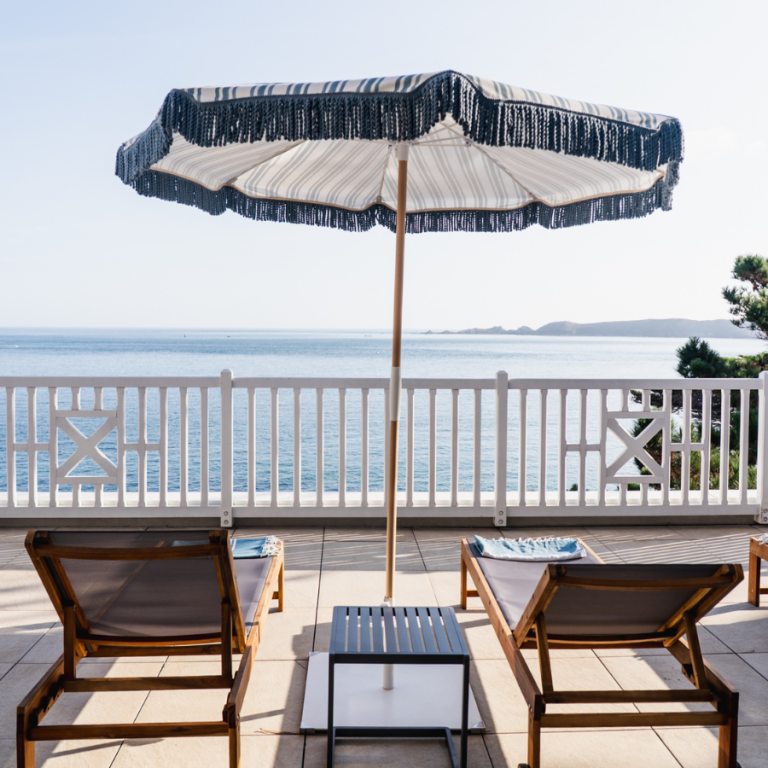 hotel-les-bassans-bretagne-terraza-del-spa