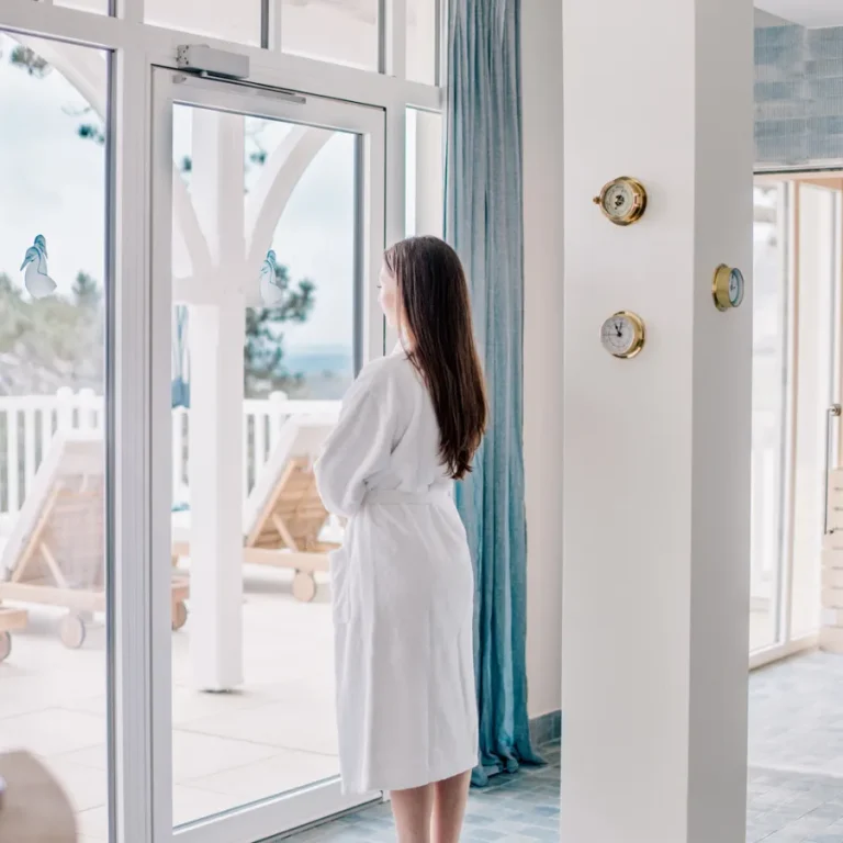 Hotel Les Bassans Bretagne Perros-Guirec Spa Frau